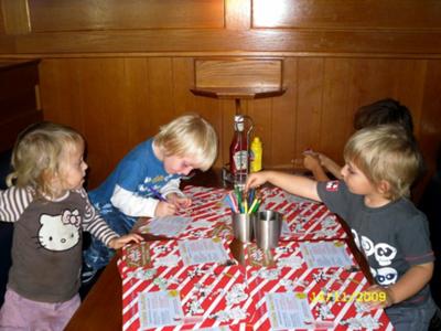 small-children-friendly-restaurants-are-