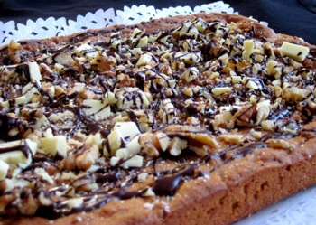 Blondie (white choc and peanut butter brownie)