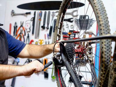 Bike repair in Marbella