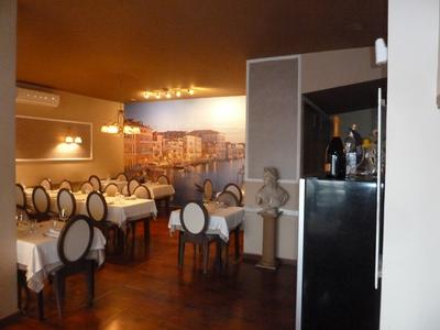 Mural of Venice's  Grand Canal in the dining room