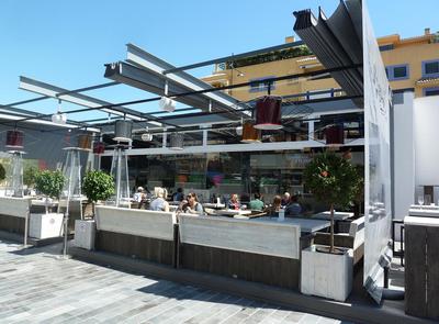 the restaurant and terrace of El Guino
