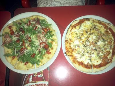 El Yoyi Pizzas