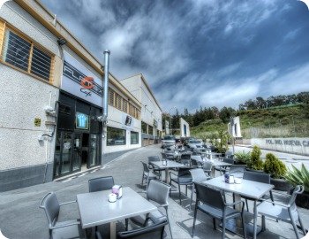 flat six cafe marbella