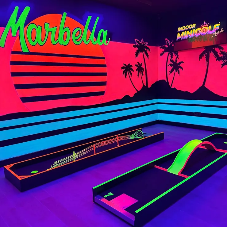 Indoor Minigolf Marbella Sign Indoor Minigolf Marbella Sign