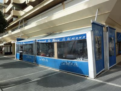 the approach to La Barca