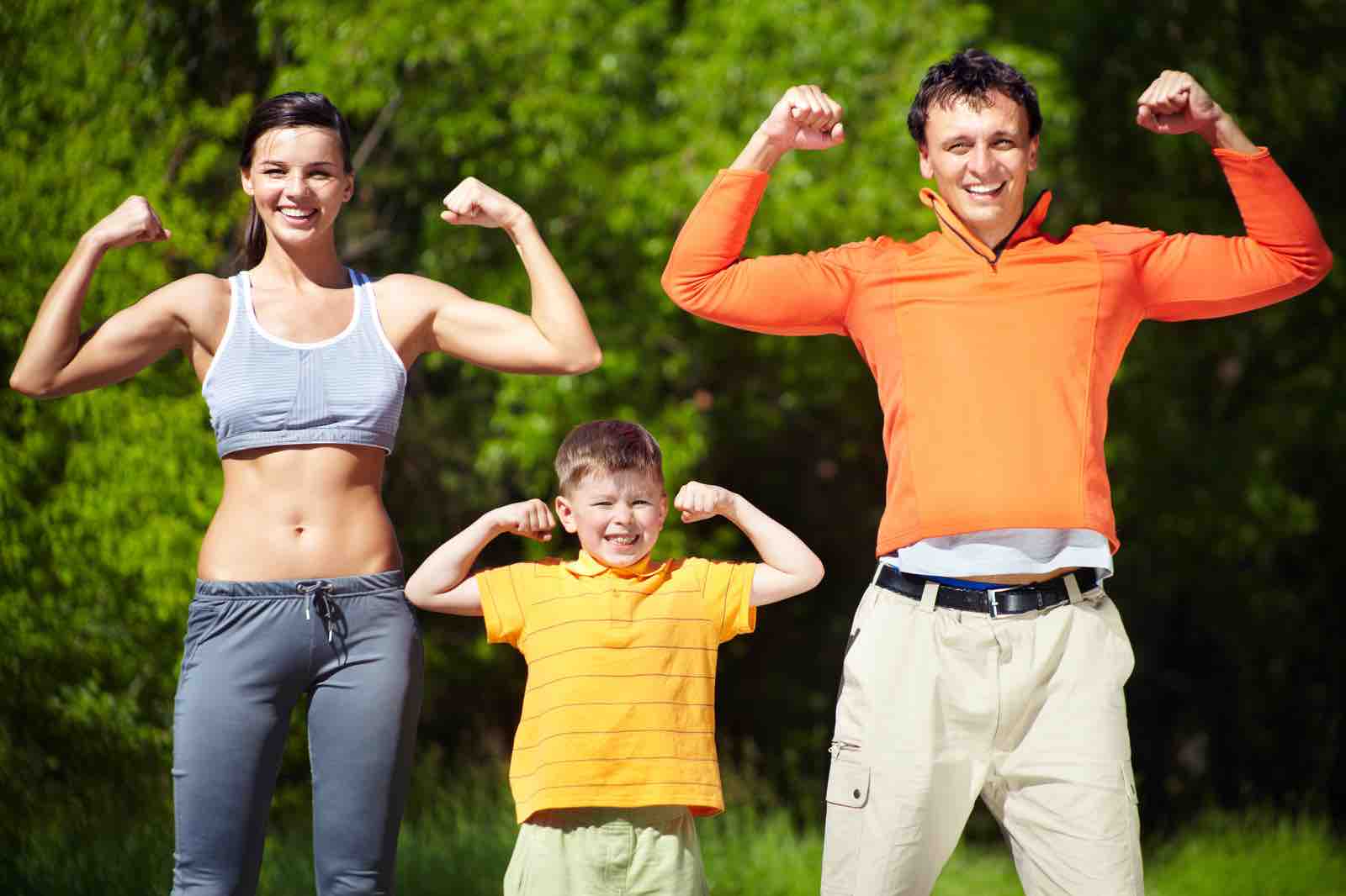 Здоровье духа и тела. Спортивная семья. Здоровый образ жизни. Здоровый человек. Активный образ жизни.