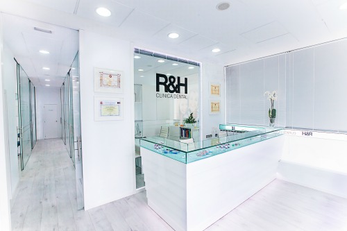 Complete dentistry in Marbella Complete dentistry in Marbella