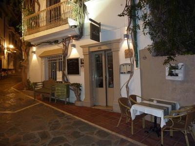 the approach to Casa Tua Marbella