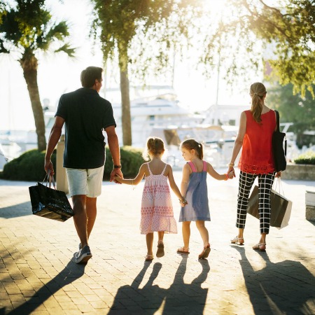 marbella shopping malls