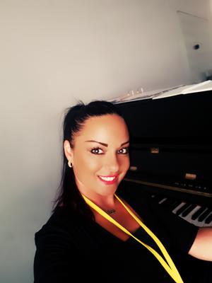 Singing and piano teacher in Marbella